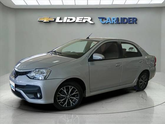 TOYOTA ETIOS 1.5 PLATINUM SEDAN 16V FLEX 4P AUTOMÁTICO TOYOTA ETIOS 1.5 PLATINUM SEDAN 16V FLEX 4P AUTOMÁTICO